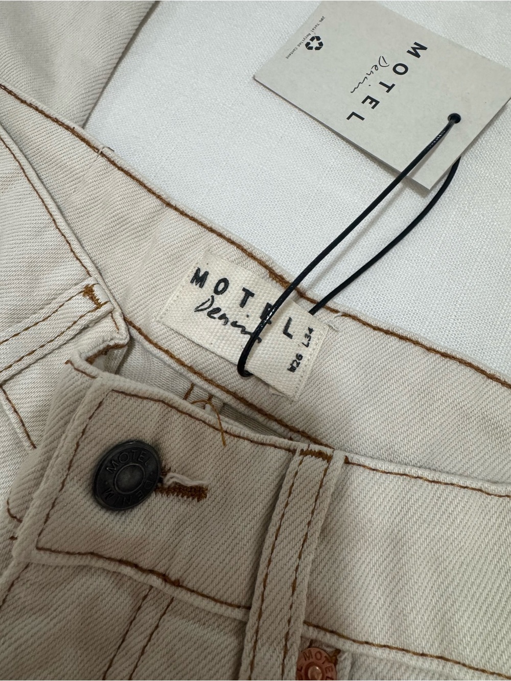 Motel Rocks White low rise jeans - Picture 4 of 6